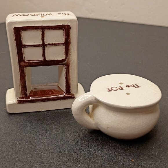 VTG Arizona Ceramic "The Window The Pot" Salt Pepper Shakers Unique Collectable - Picture 9 of 16